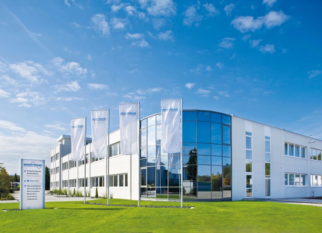 1714195860418804hVvV.jpg 3b9f58a82572382e50f3f7c5fe337e96.jpg